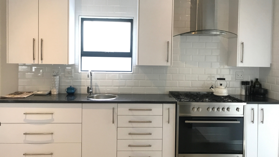 To Let 4 Bedroom Property for Rent in Parklands North Western Cape